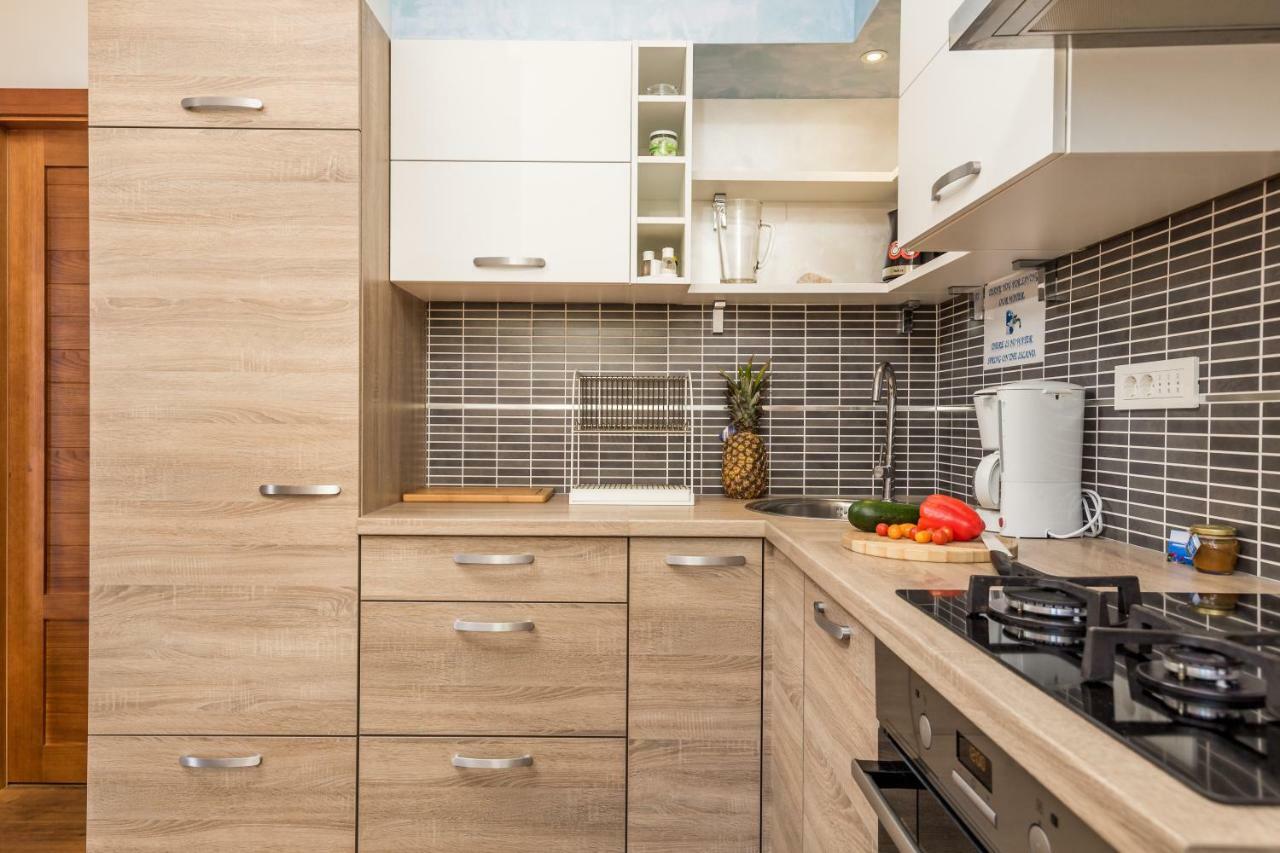 Apartments Linda Sestrunj ภายนอก รูปภาพ